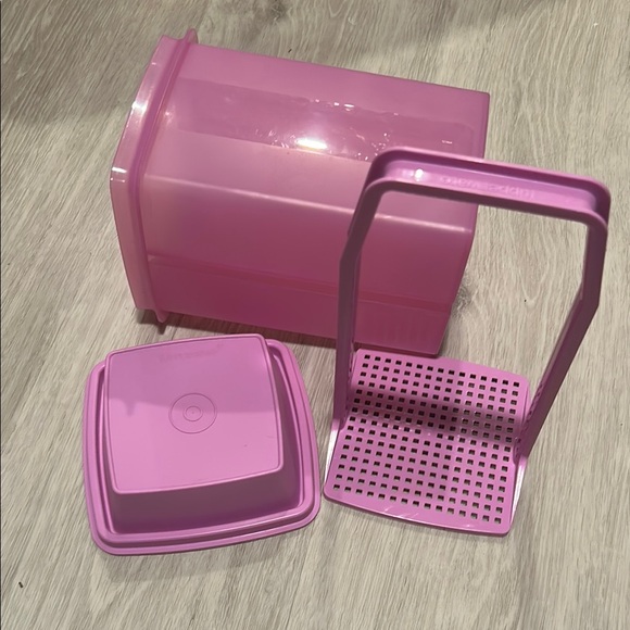 Tupperware Pink Pickle Storage - Picture 1 of 3